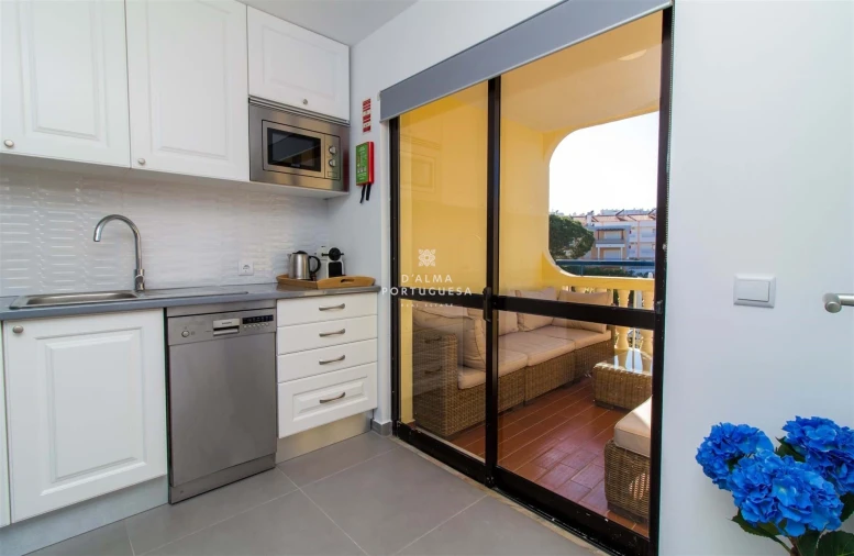 Apartamento T1 para Arrendamento em Albufeira e Olhos de Água Foto 13