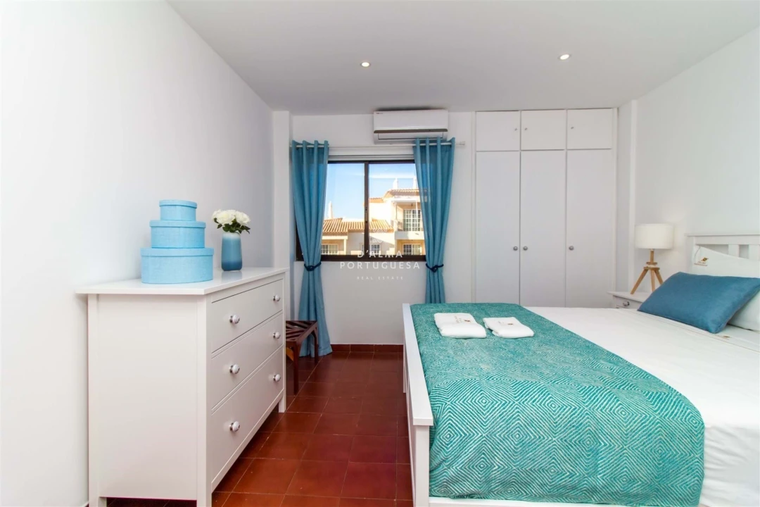 Apartamento T1 para Arrendamento em Albufeira e Olhos de Água Foto 16
