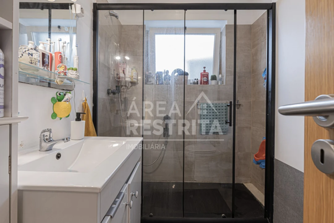 Apartamento T2 para Venda em Seixal, Arrentela e Aldeia de Paio Pires Foto 21