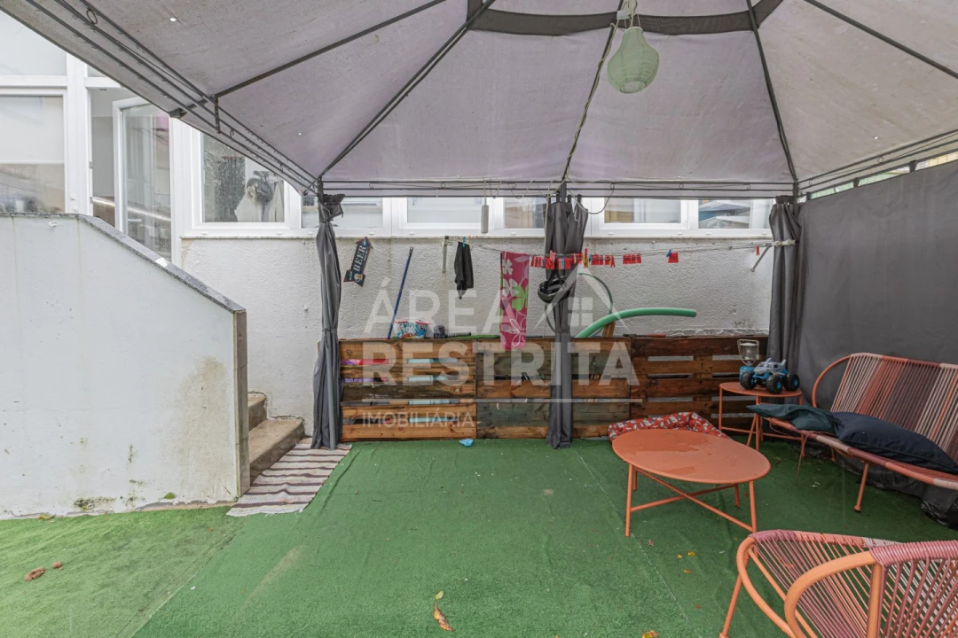 Apartamento T2 para Venda em Seixal, Arrentela e Aldeia de Paio Pires Foto 24