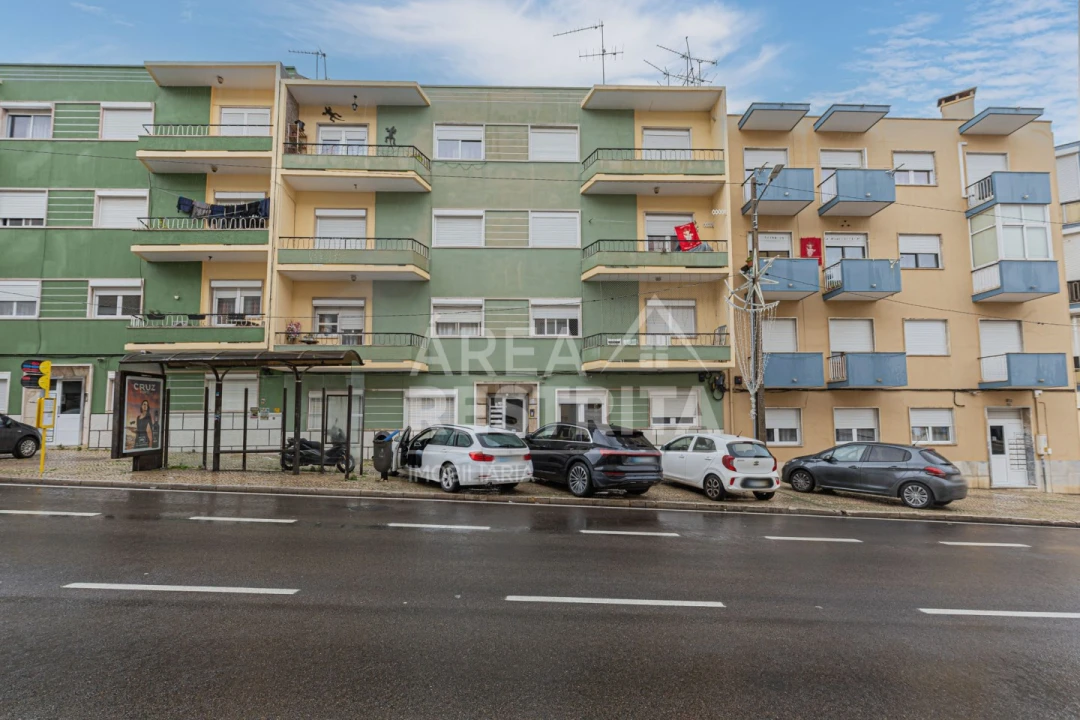 Apartamento T2 para Venda em Seixal, Arrentela e Aldeia de Paio Pires Foto 28