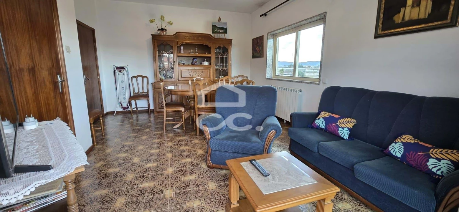 Moradia T3 para Venda em Selho (São Jorge) Foto 16