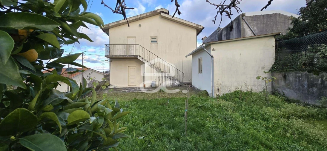 Moradia T3 para Venda em Selho (São Jorge) Foto 6