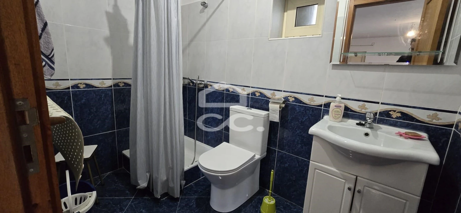 Moradia T3 para Venda em Selho (São Jorge) Foto 22