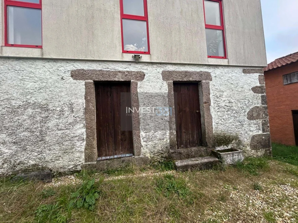 Moradia T3 para Venda em Dem Foto 24