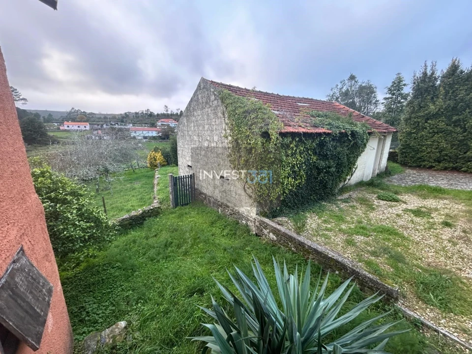 Moradia T3 para Venda em Dem Foto 23