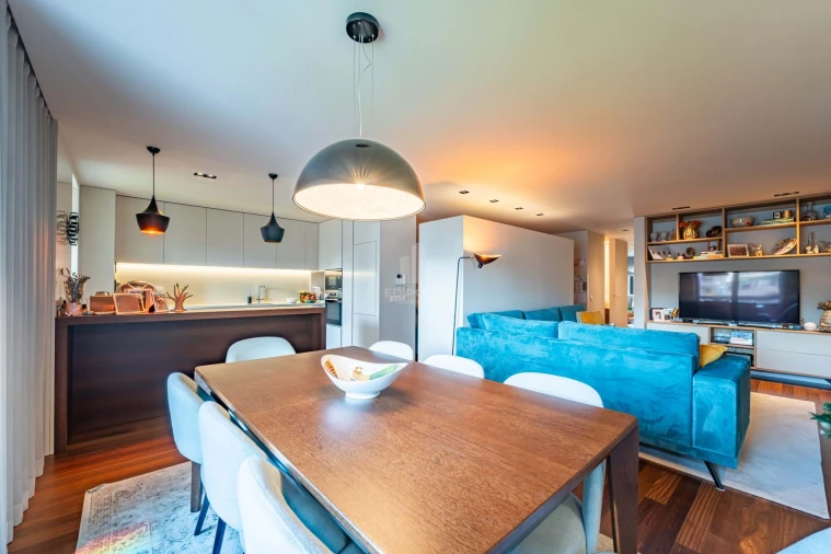 Apartamento T2 para Venda em Santa Marinha e São Pedro da Afurada Foto 1