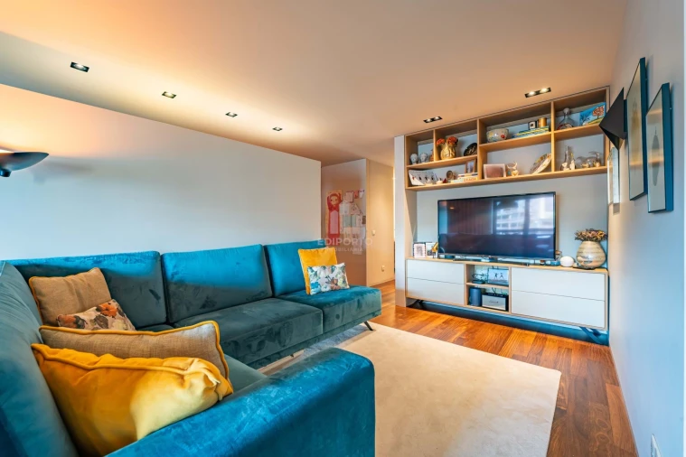 Apartamento T2 para Venda em Santa Marinha e São Pedro da Afurada Foto 4