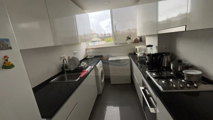 Apartamento T2 para Venda em Águas Livres Foto 5