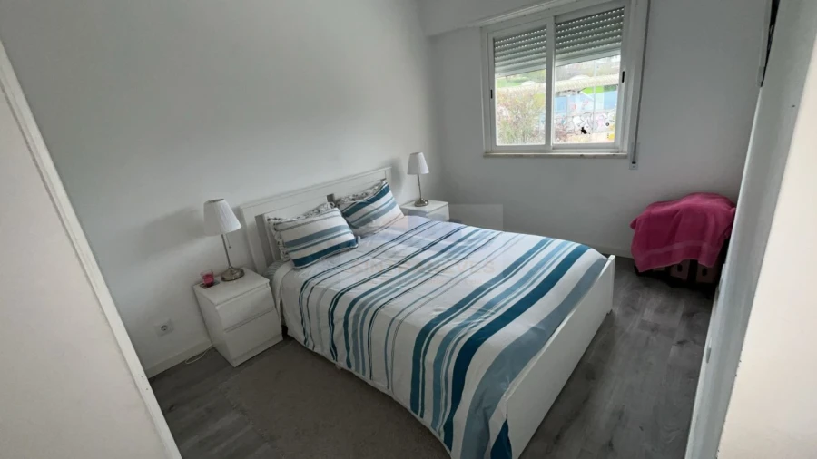 Apartamento T2 para Venda em Águas Livres Foto 9