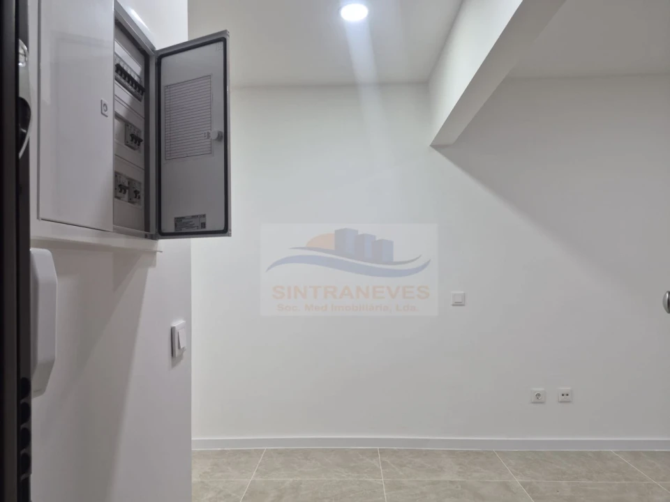 Apartamento T2 para Venda em Almada, Cova da Piedade, Pragal e Cacilhas Foto 12