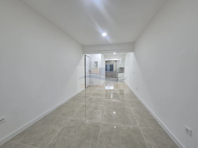 Apartamento T2 para Venda em Almada, Cova da Piedade, Pragal e Cacilhas Foto 10