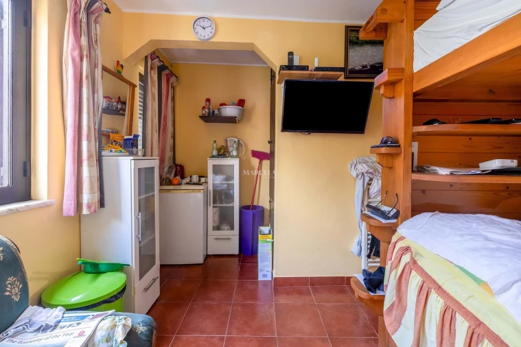 Moradia T1 para Venda em Lagos (São Sebastião e Santa Maria) Foto 3