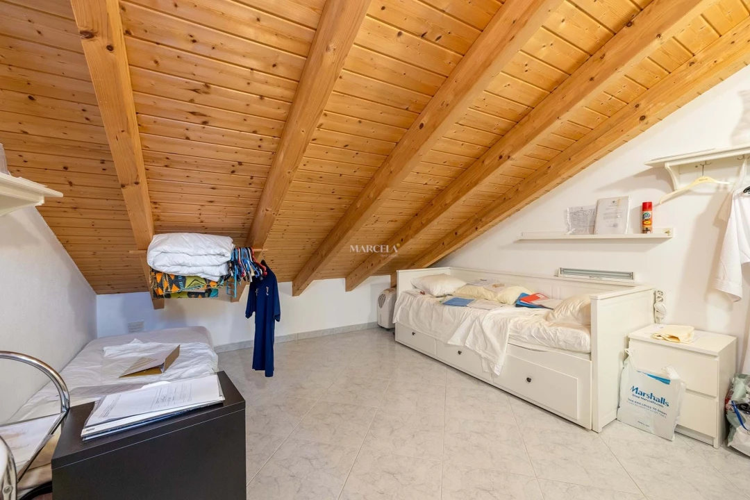 Moradia T1 para Venda em Lagos (São Sebastião e Santa Maria) Foto 9