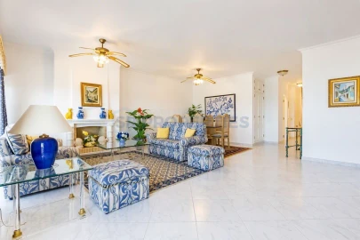 Apartamento T3 para Venda em Quarteira