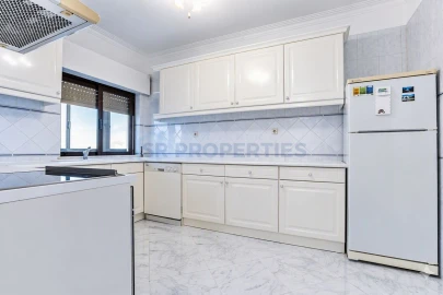 Apartamento T3 para Venda em Quarteira