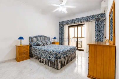 Apartamento T3 para Venda em Quarteira