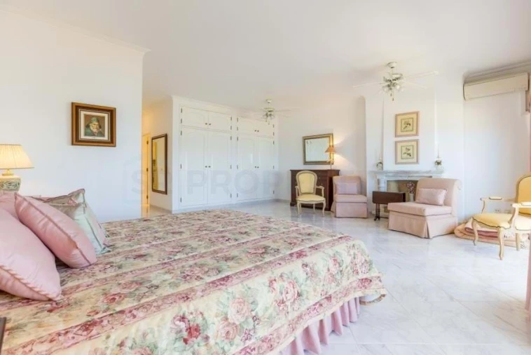 Apartamento T3 para Venda em Quarteira Foto 27