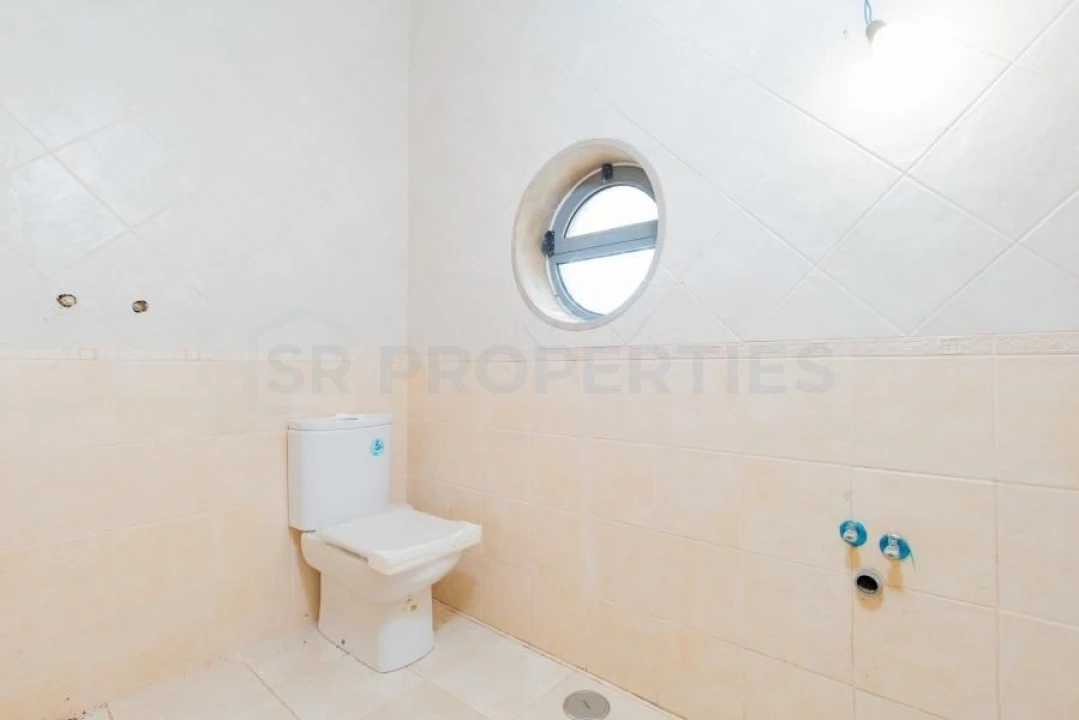 Moradia T6 para Venda em Loule (São Sebastião) Foto 10