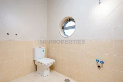 Moradia T4 para Venda em Loule (São Sebastião)