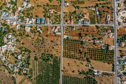 Moradia T4 para Venda em Loule (São Sebastião)