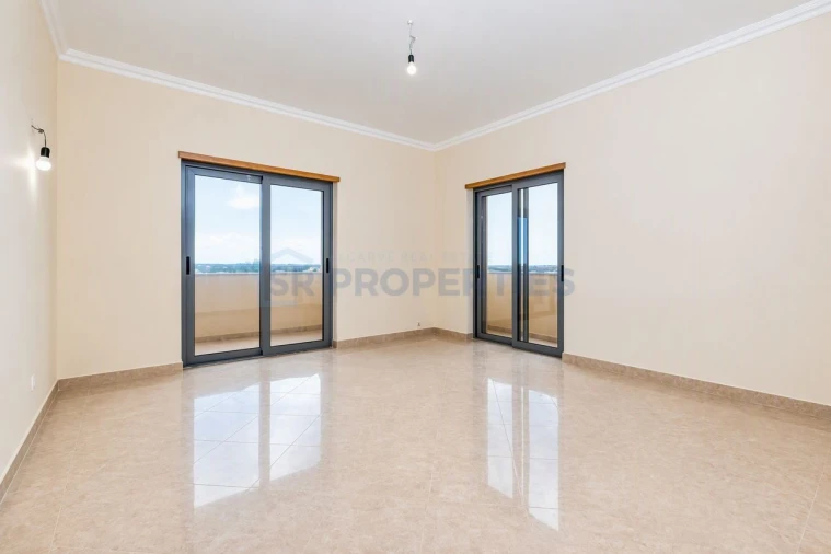 Moradia T4 para Venda em Loule (São Sebastião) Foto 29