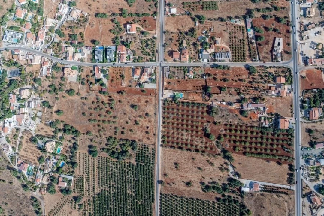 Moradia T6 para Venda em Loule (São Sebastião) Foto 39