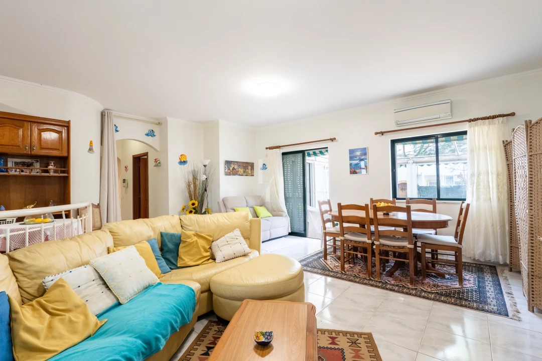 Apartamento T3 para Venda em Albufeira e Olhos de Água Foto 3