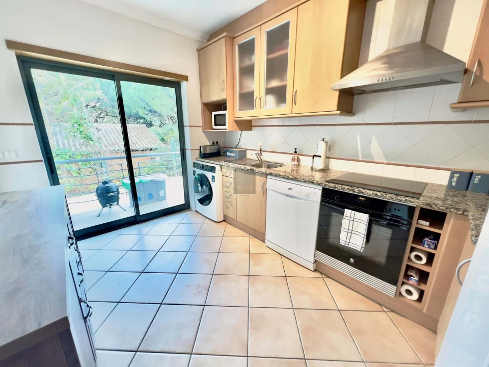 Apartamento T3 para Arrendamento em Albufeira e Olhos de Água Foto 12