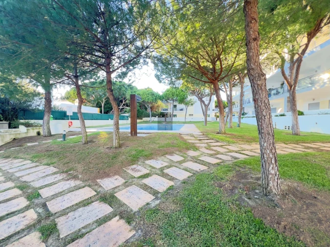 Apartamento T3 para Arrendamento em Albufeira e Olhos de Água Foto 30
