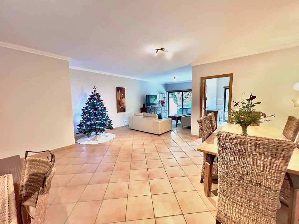 Apartamento T3 para Arrendamento em Albufeira e Olhos de Água Foto 7