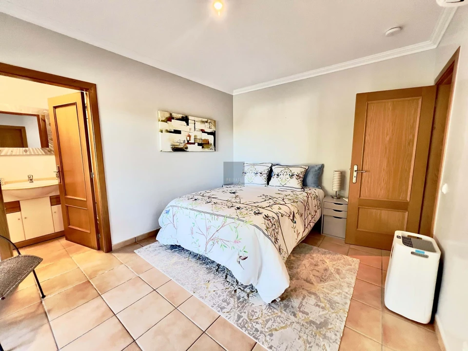 Apartamento T3 para Arrendamento em Albufeira e Olhos de Água Foto 25