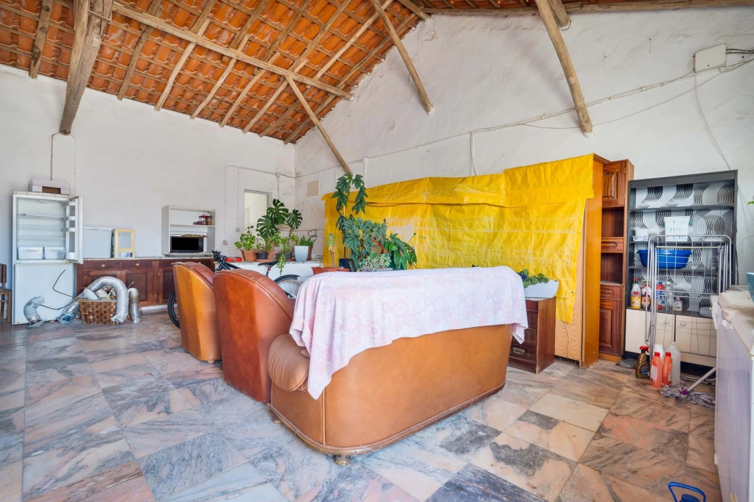 Moradia T5 para Venda em Lagos (São Sebastião e Santa Maria) Foto 25