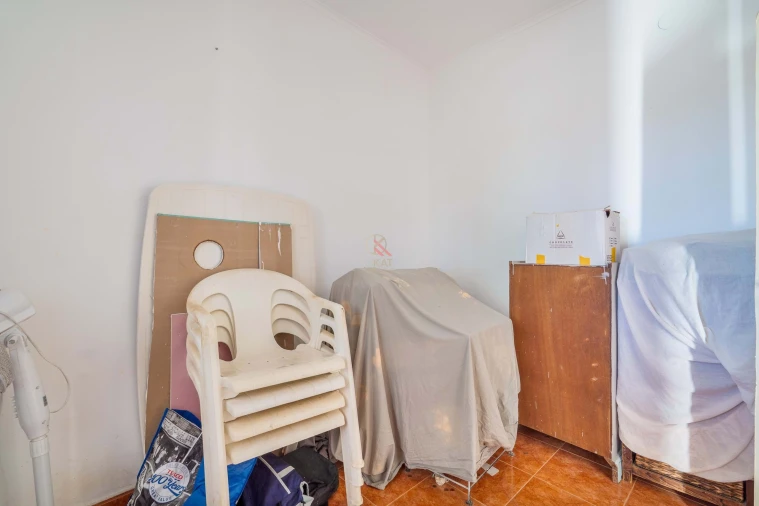 Moradia T5 para Venda em Lagos (São Sebastião e Santa Maria) Foto 15