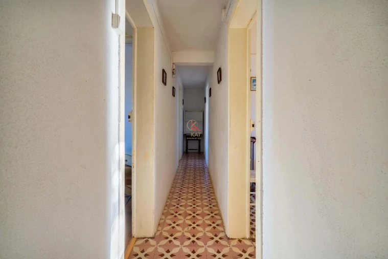 Moradia T5 para Venda em Lagos (São Sebastião e Santa Maria) Foto 12