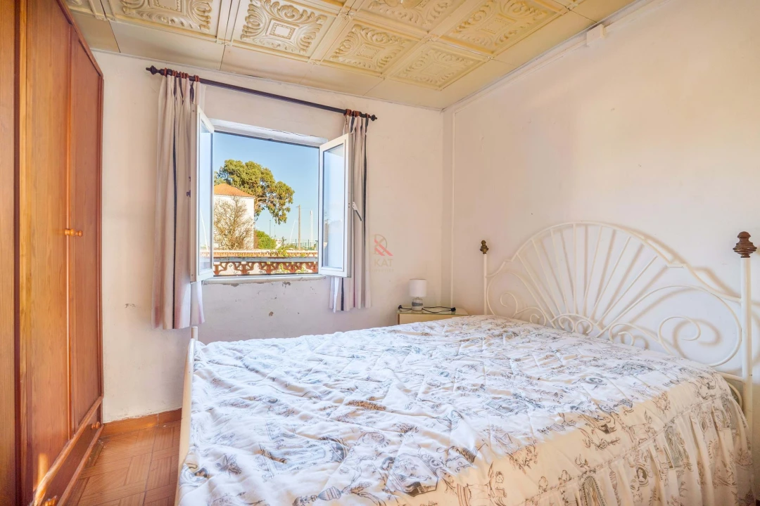 Moradia T5 para Venda em Lagos (São Sebastião e Santa Maria) Foto 18