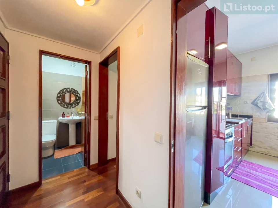 Apartamento T5 para Venda em Paranhos Foto 16