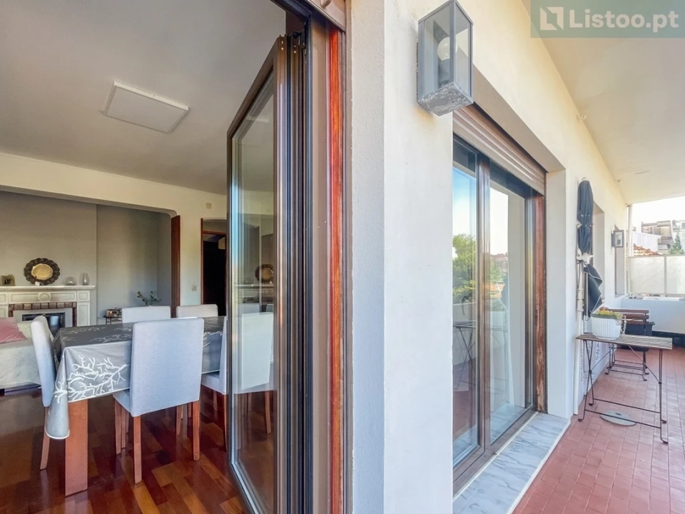 Apartamento T5 para Venda em Paranhos Foto 7
