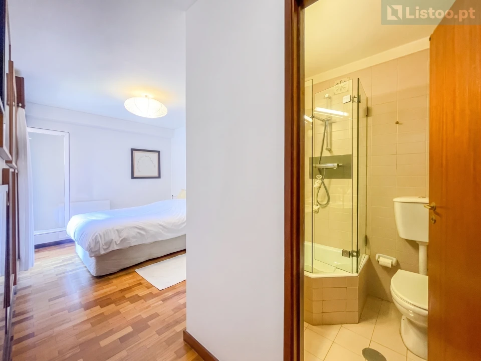 Apartamento T5 para Venda em Aldoar, Foz do Douro e Nevogilde Foto 22