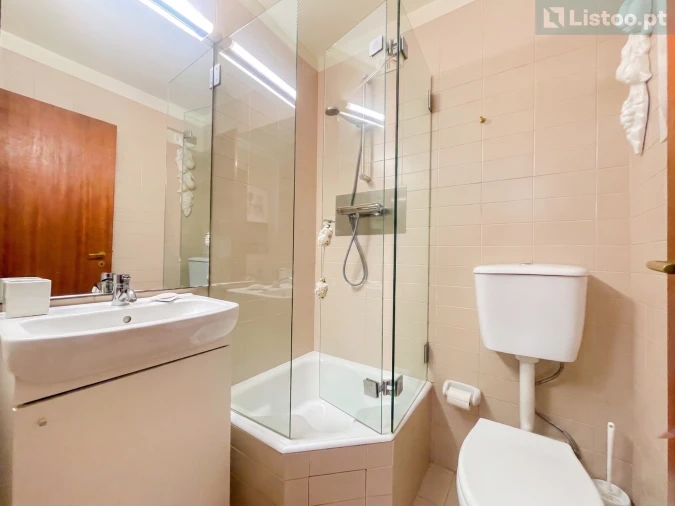 Apartamento T5 para Venda em Aldoar, Foz do Douro e Nevogilde Foto 23