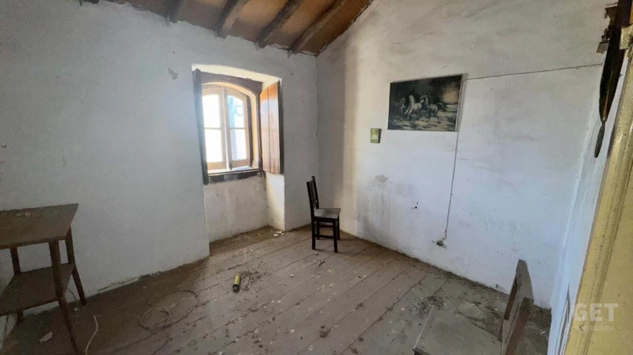 Moradia T3 para Venda em Ventosa Foto 8