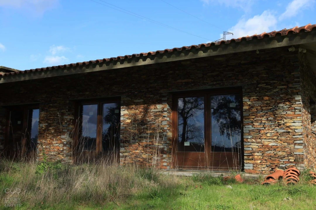 Quinta T4 para Venda em Lagares e Figueira Foto 36