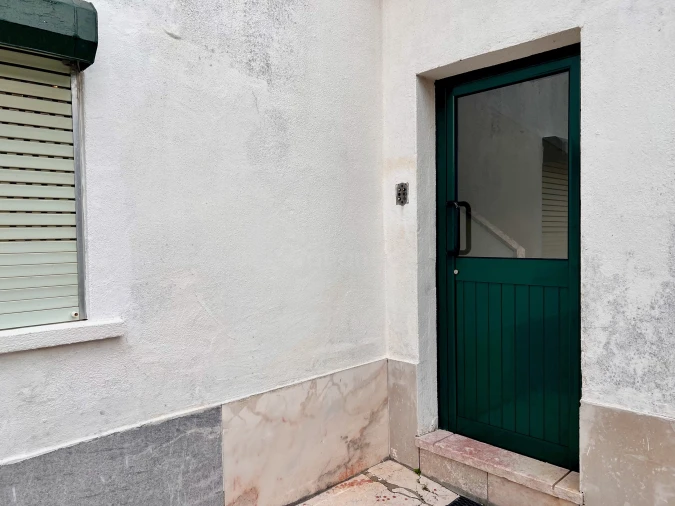 Apartamento T1 para Venda em Porto Salvo Foto 14