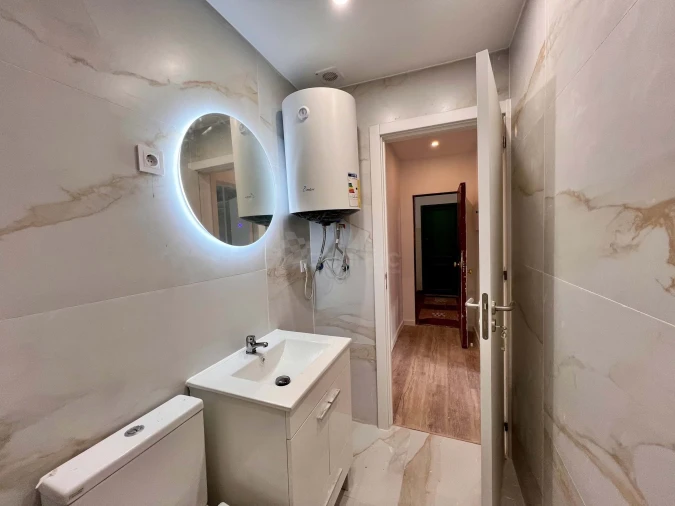 Apartamento T1 para Venda em Porto Salvo Foto 10