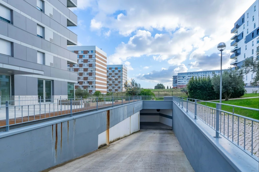 Apartamento T2 para Venda em Moscavide e Portela Foto 33