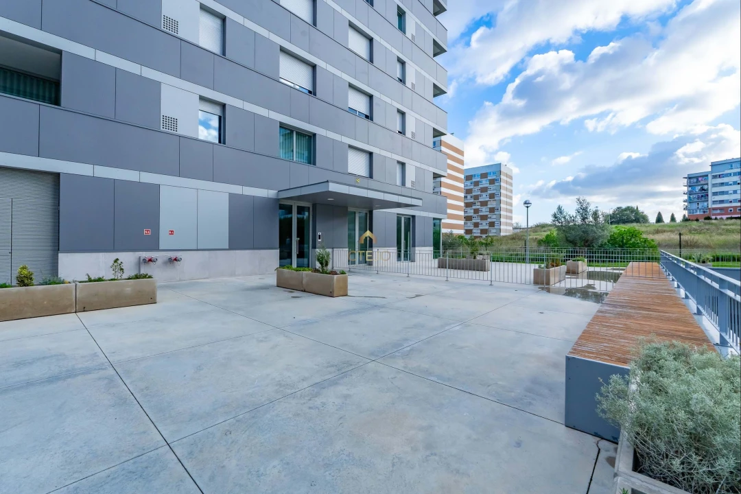 Apartamento T2 para Venda em Moscavide e Portela Foto 28