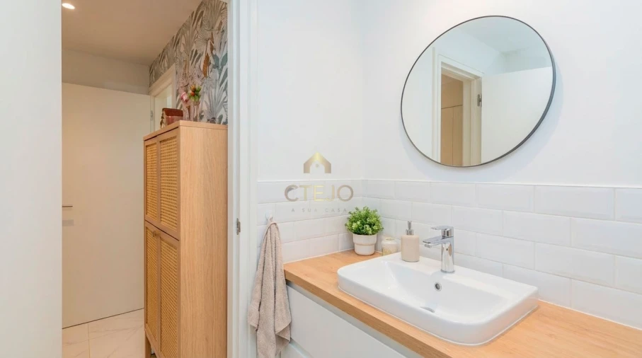 Apartamento T2 para Venda em Moscavide e Portela Foto 25