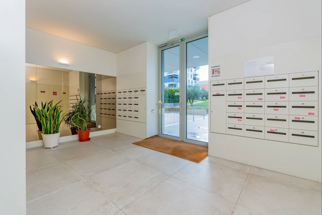 Apartamento T2 para Venda em Moscavide e Portela Foto 27