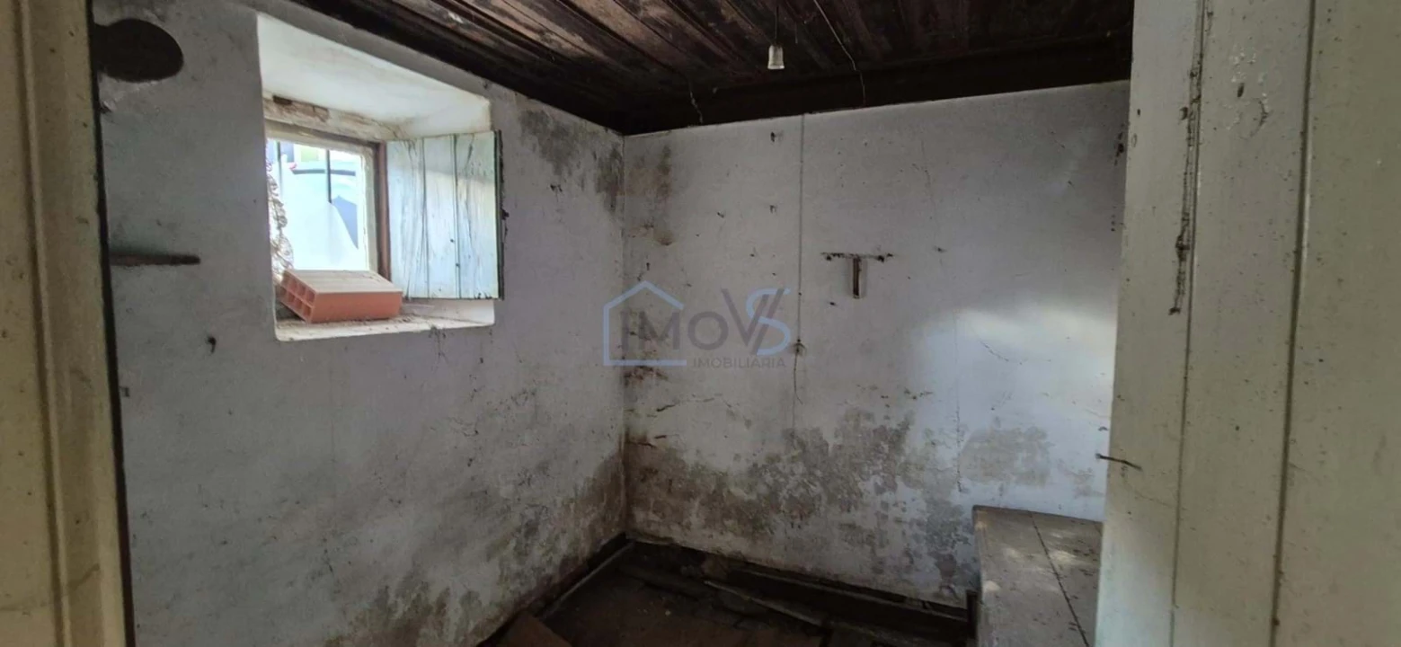 Moradia T2 para Venda em Aguas Belas Foto 16