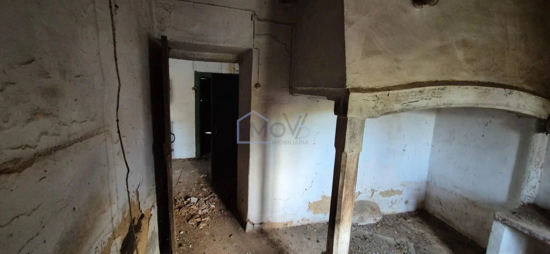 Moradia T2 para Venda em Aguas Belas Foto 13